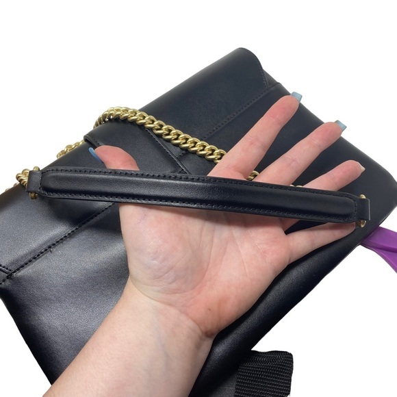 FLAW Pinko Love Crossbody Bag - Picture 11 of 12